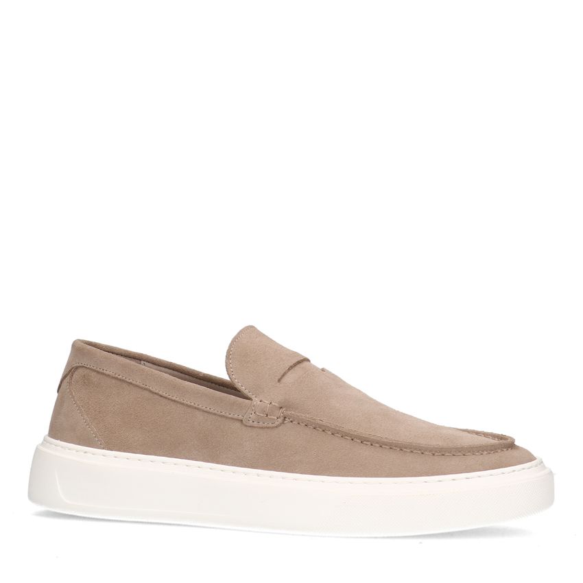Manfield Beige suède loafers met sportieve zool
