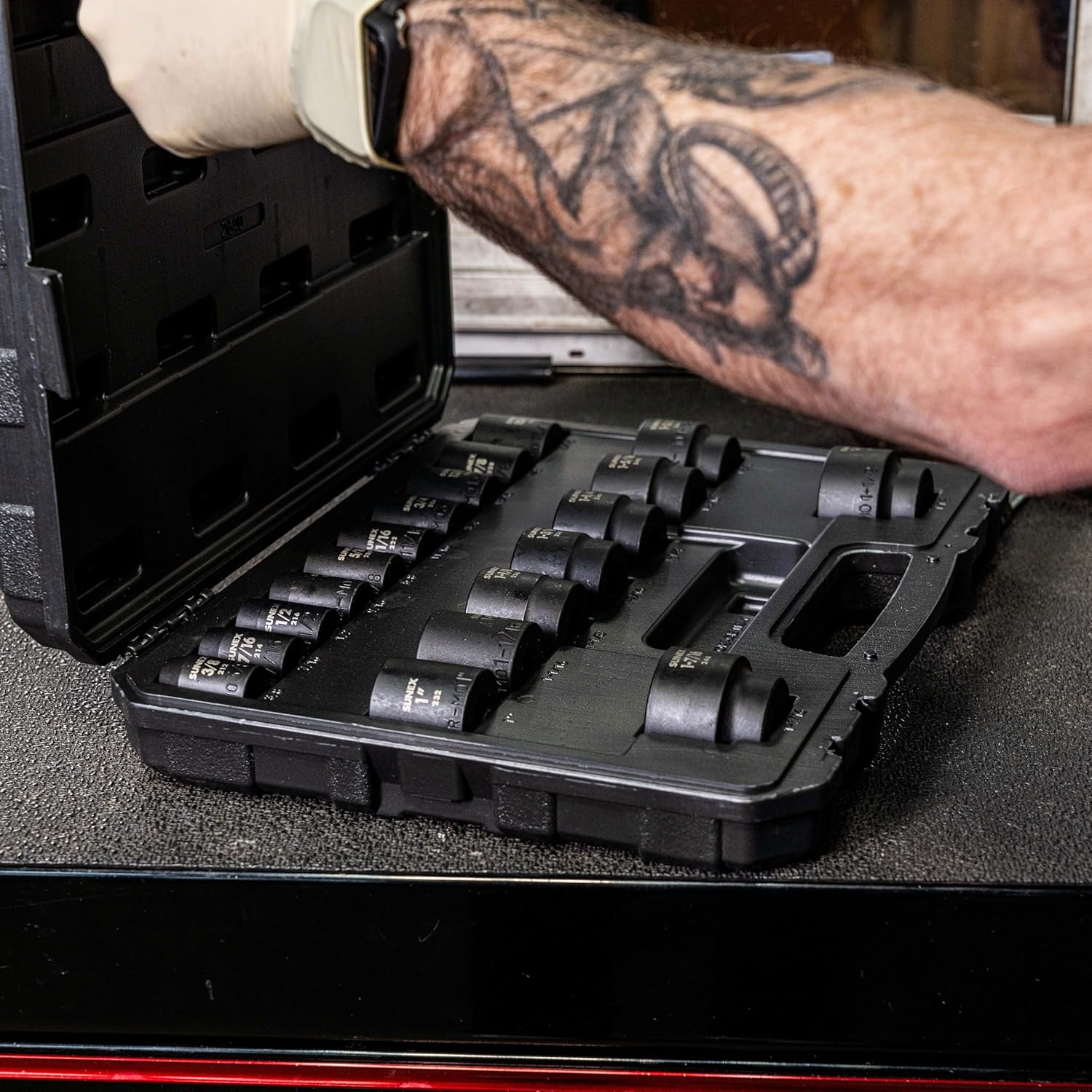 SUNEX TOOLS 2640, 1/2 Inch Drive Impact Socket Set, 19-Piece, SAE, 3/8 Inch – 1-1/2 Inch, Cr-Mo Alloy Steel, Radius Corner Design, Dual Size Markings, Heavy Duty Storage Case, Meets ANSI Standards