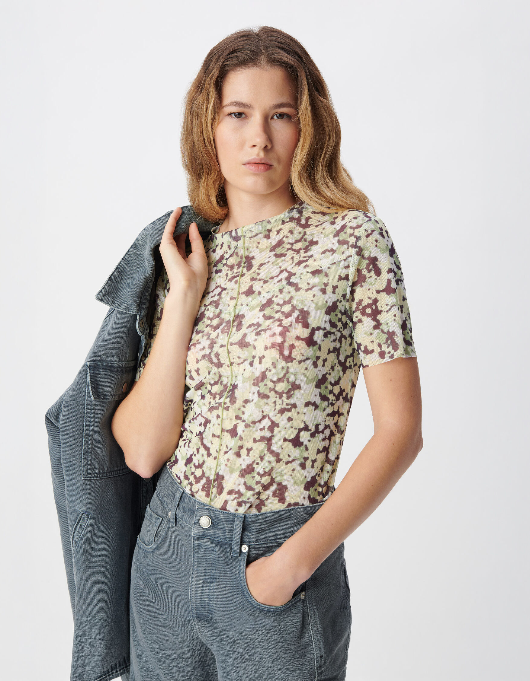 Tee-shirt vert résille motif camouflage floral Femme
