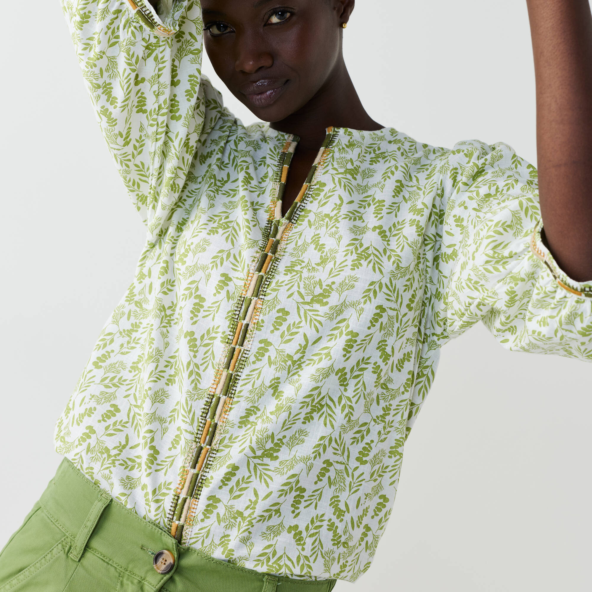 Blouse brodée en coton imprimée, manches 3/4