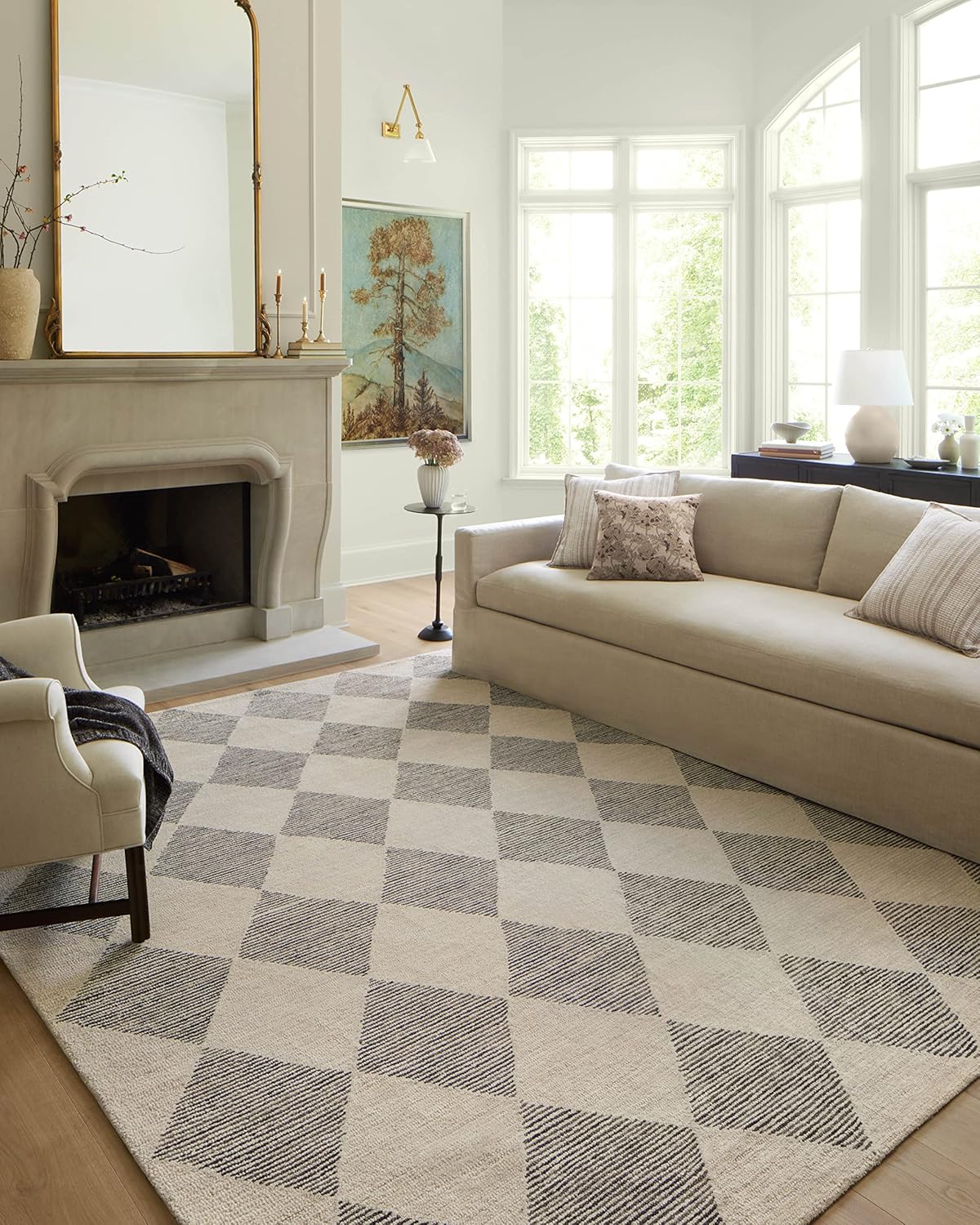 Loloi Chris Loves Julia Francis Collection FRA-01 Beige/Charcoal 5'-0 x 7'-6 Area Rug