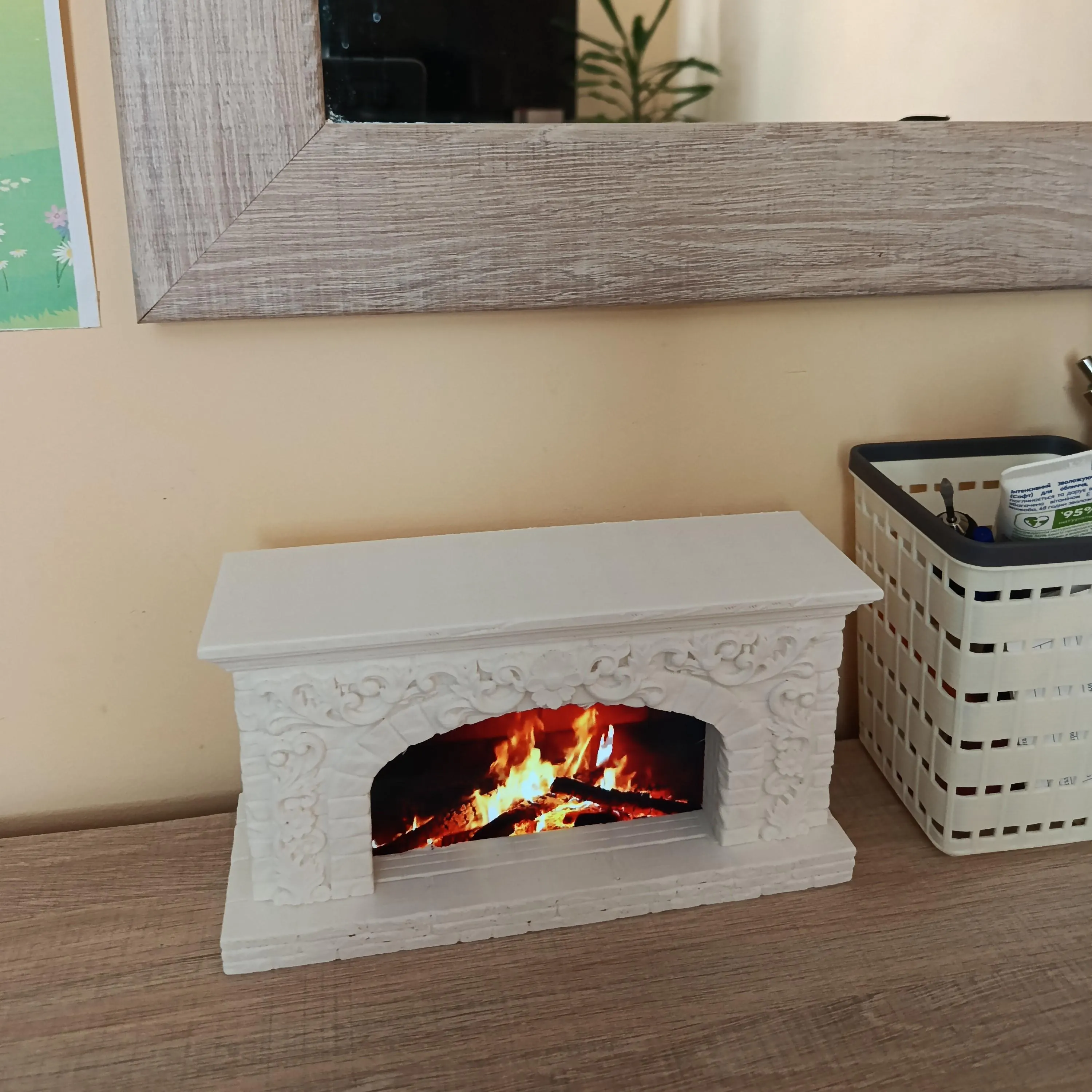 Nightlight & Cozy Miniature Fireplace — Faux Flame Lamp for Ambient Room Decor
