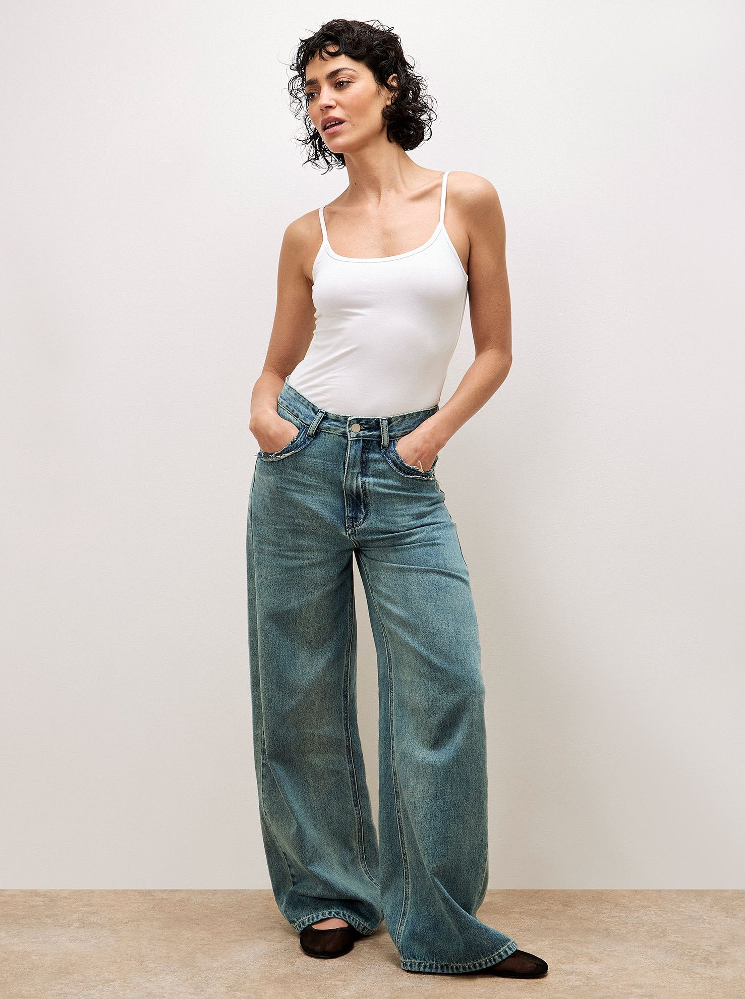 Apricot Ellie Wide Leg Boyfriend Jeans