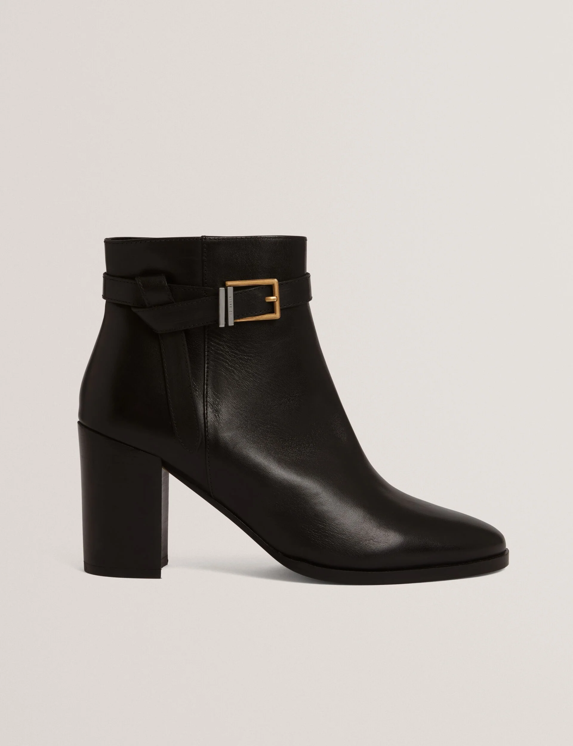CLEONNA | BLACK