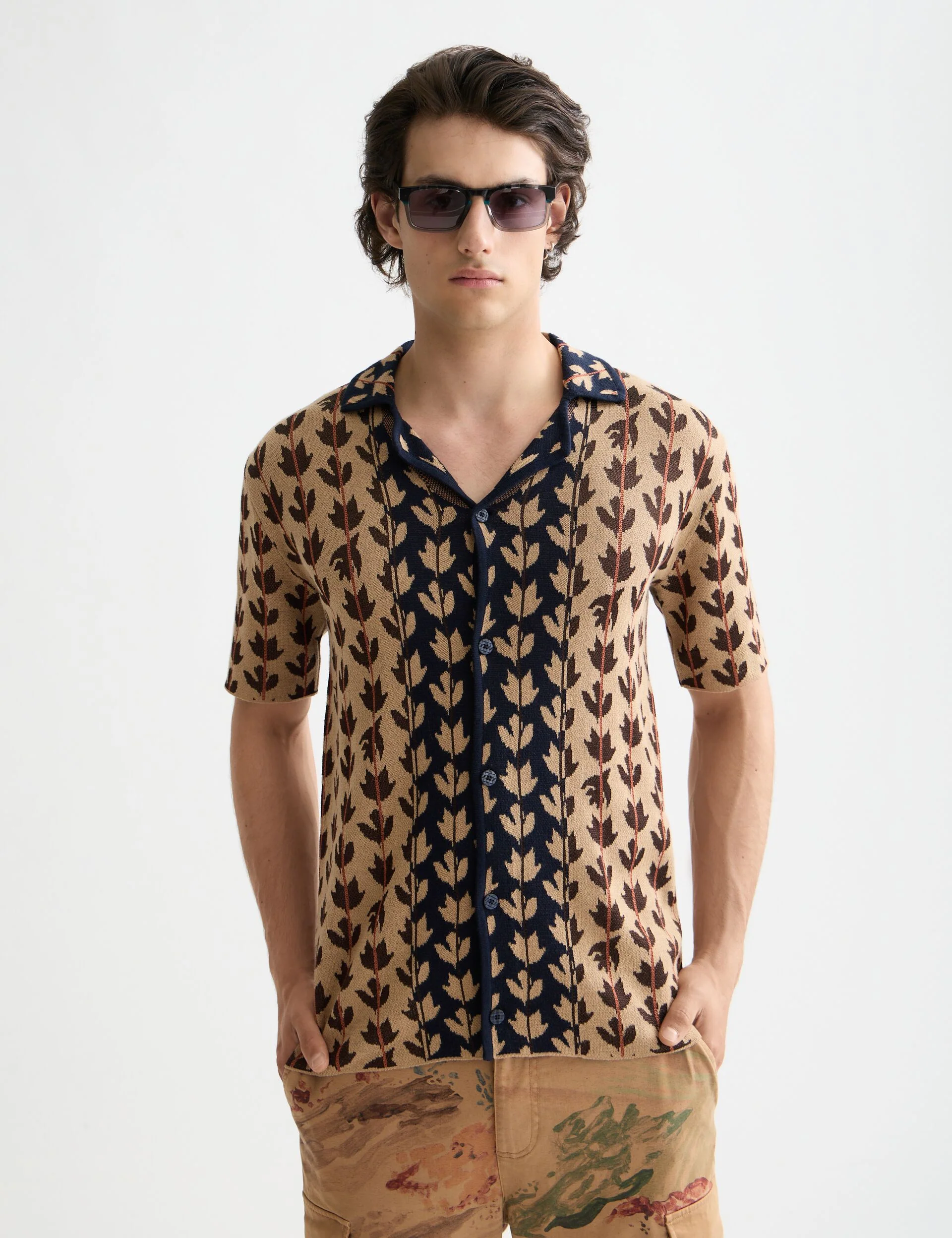 Knitted short sleeve shirt