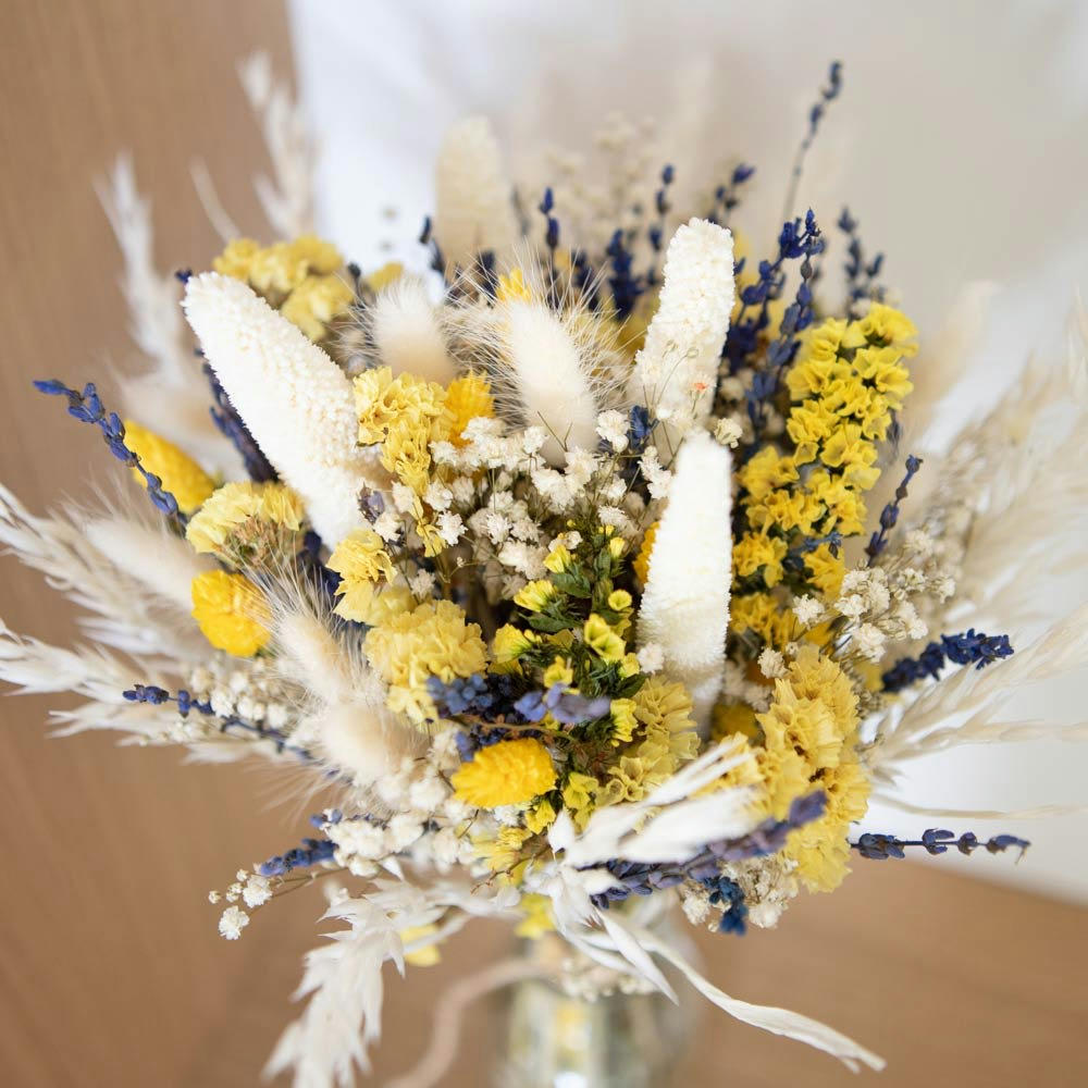 - Bouquet de fleurs séchées à base de lavande