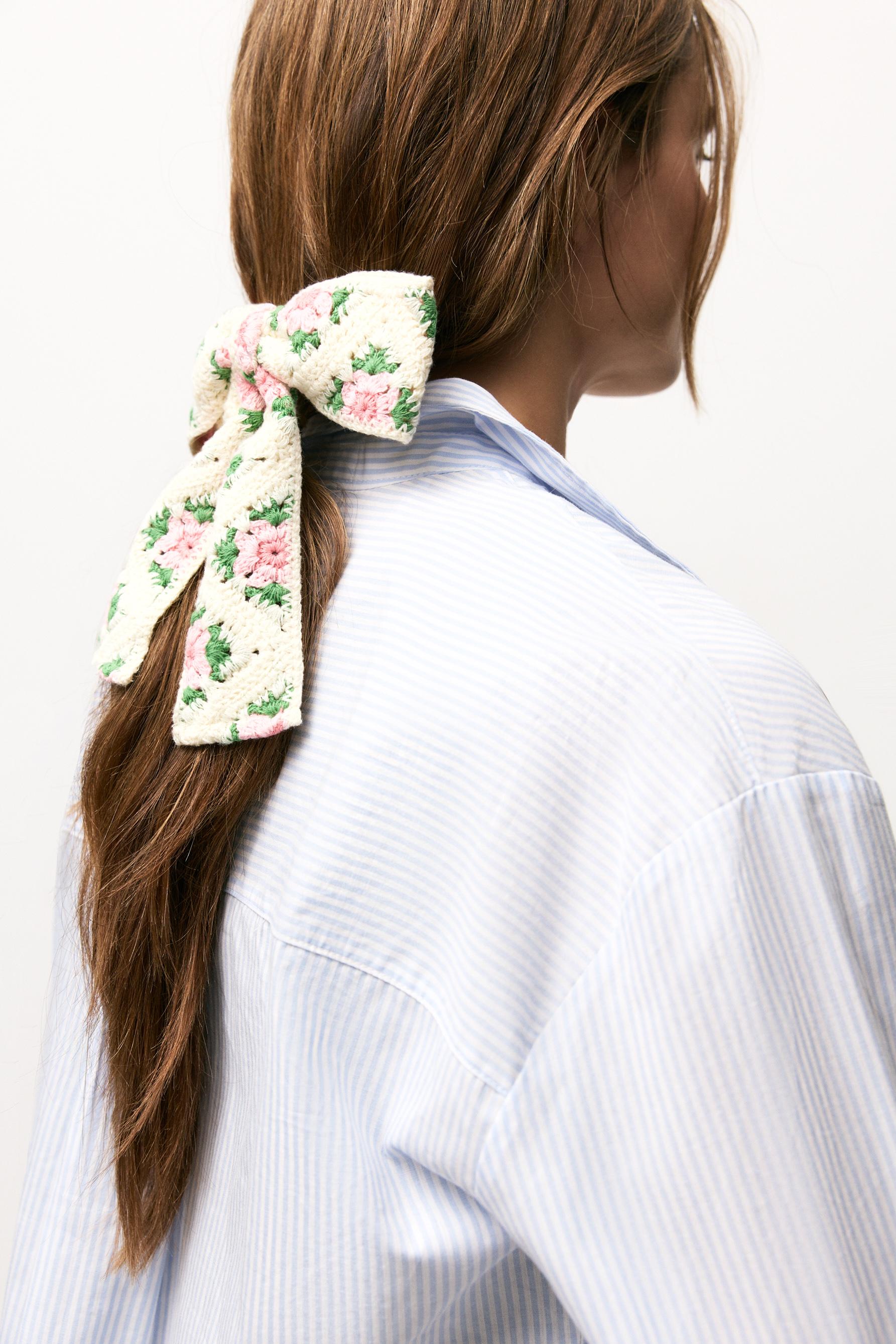 Pasador - lazo pelo efecto crochet