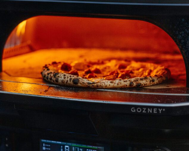 Gozney Dome (Gen 2) Pizza Oven - Off Black