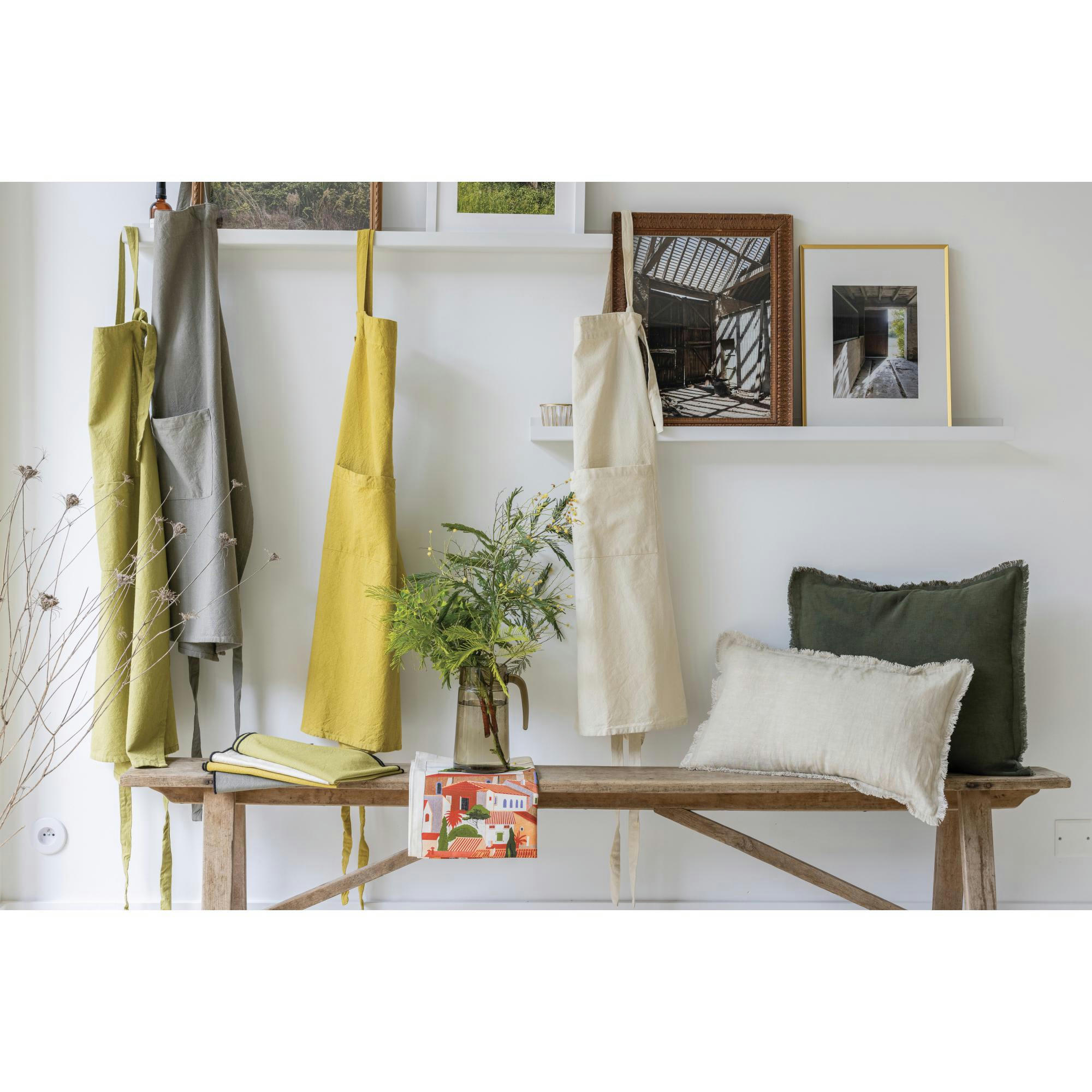 ADA - Tablier de cuisine recyclé  en coton kaki 72 x 85