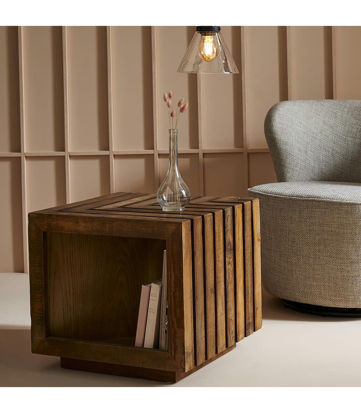 SOTO - Bout de Canapé en Bois Massif avec Niche Latérale L50 x H45cm - Marron