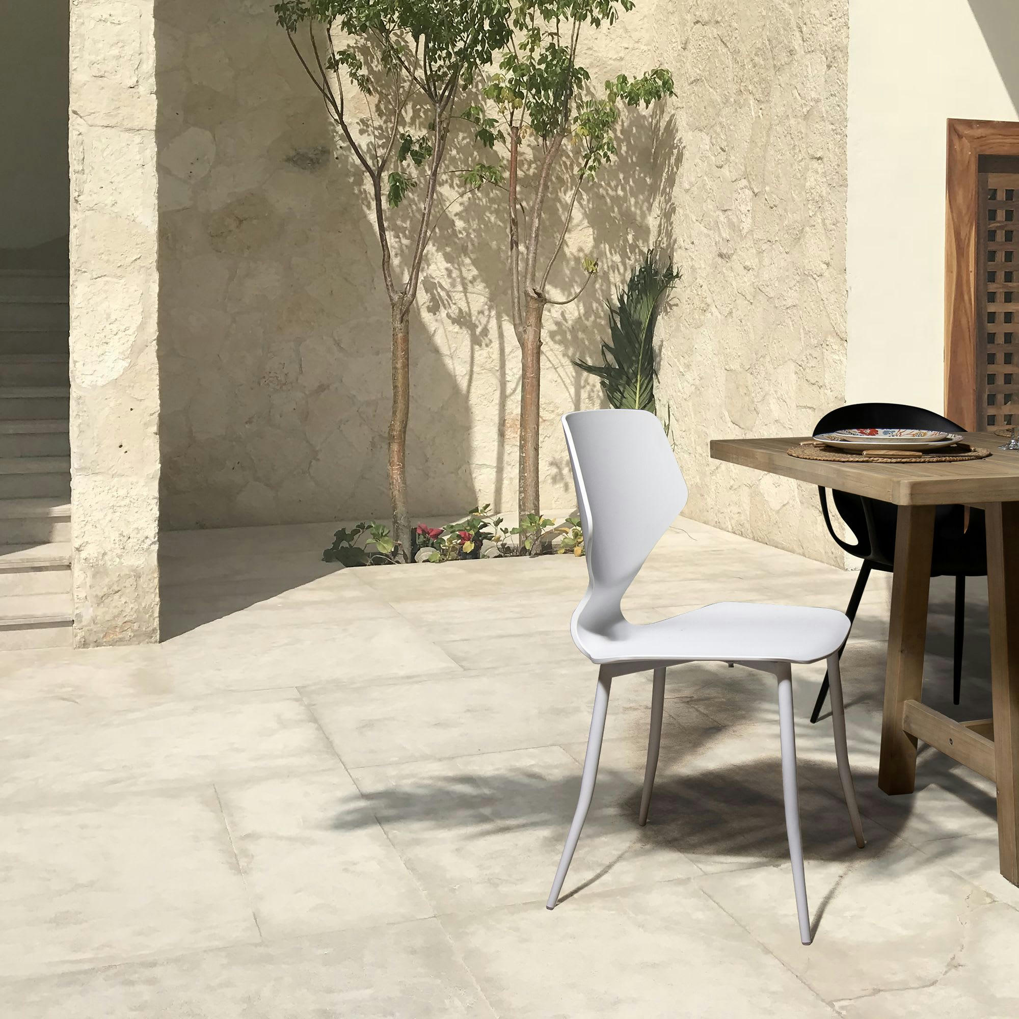 GABBY - Lot de 4 chaises extérieur en polypropylène blanc