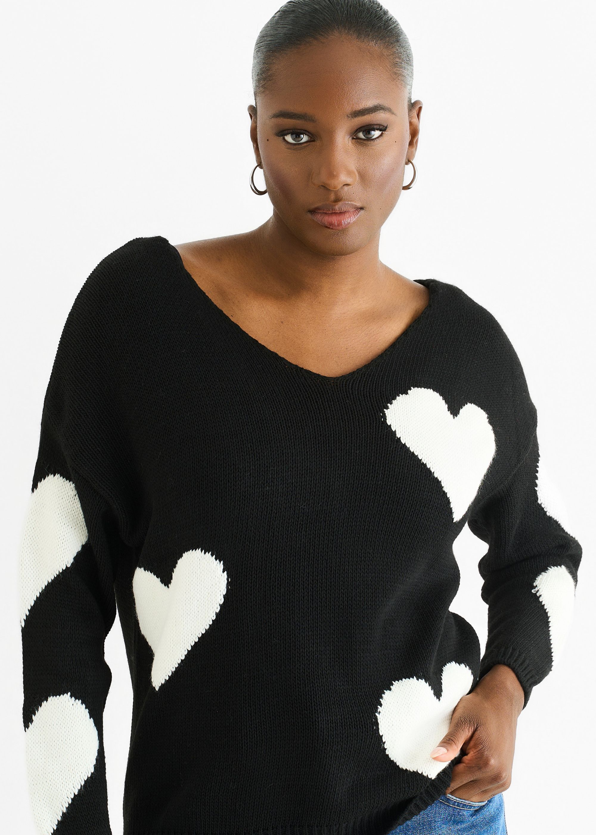 Gini London Black V Neck Oversized Heart Knit Jumper