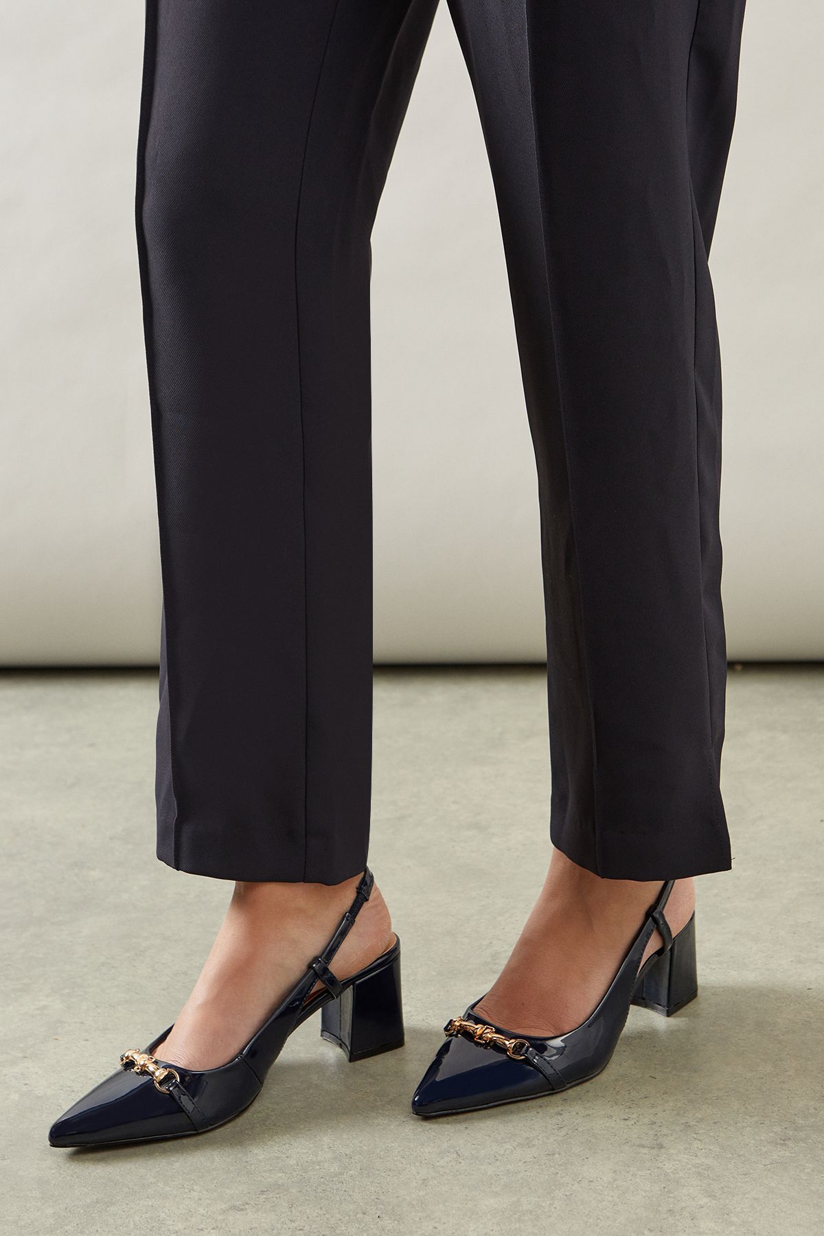 Wallis Wide Fit Darcia Snaffle Detail Pointed Block Heel Slingback Court Shoes