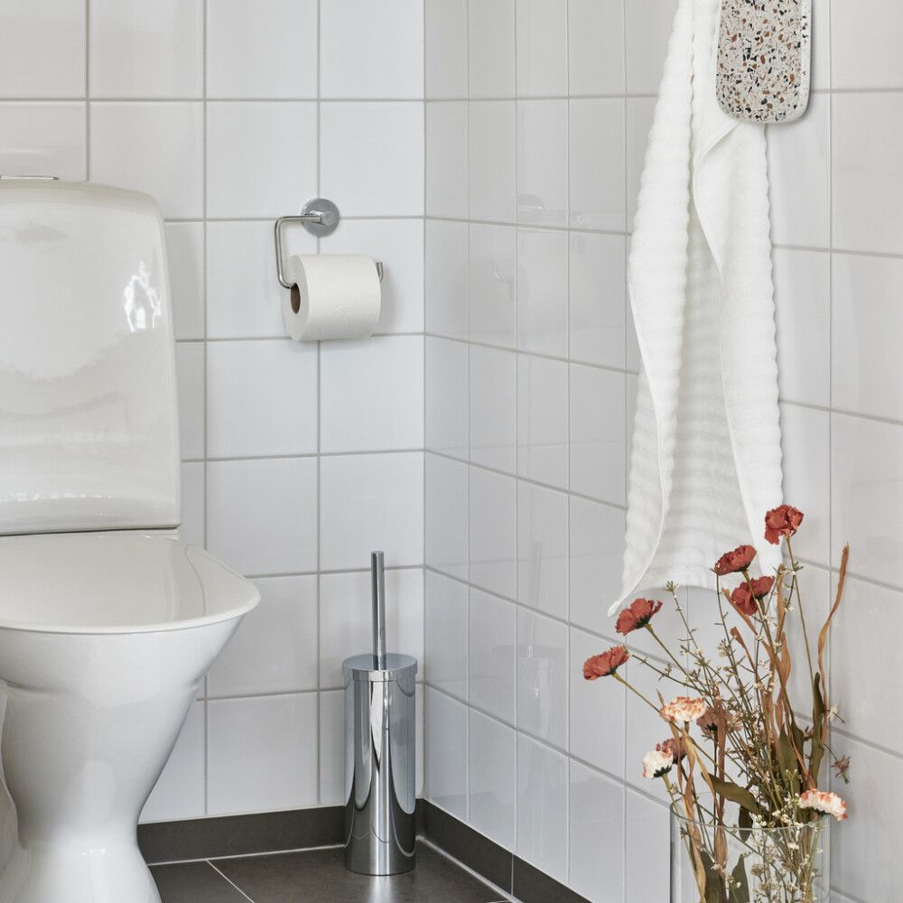 TOALETTPAPIRHOLDER SMEDBO HOME POLERT KROM