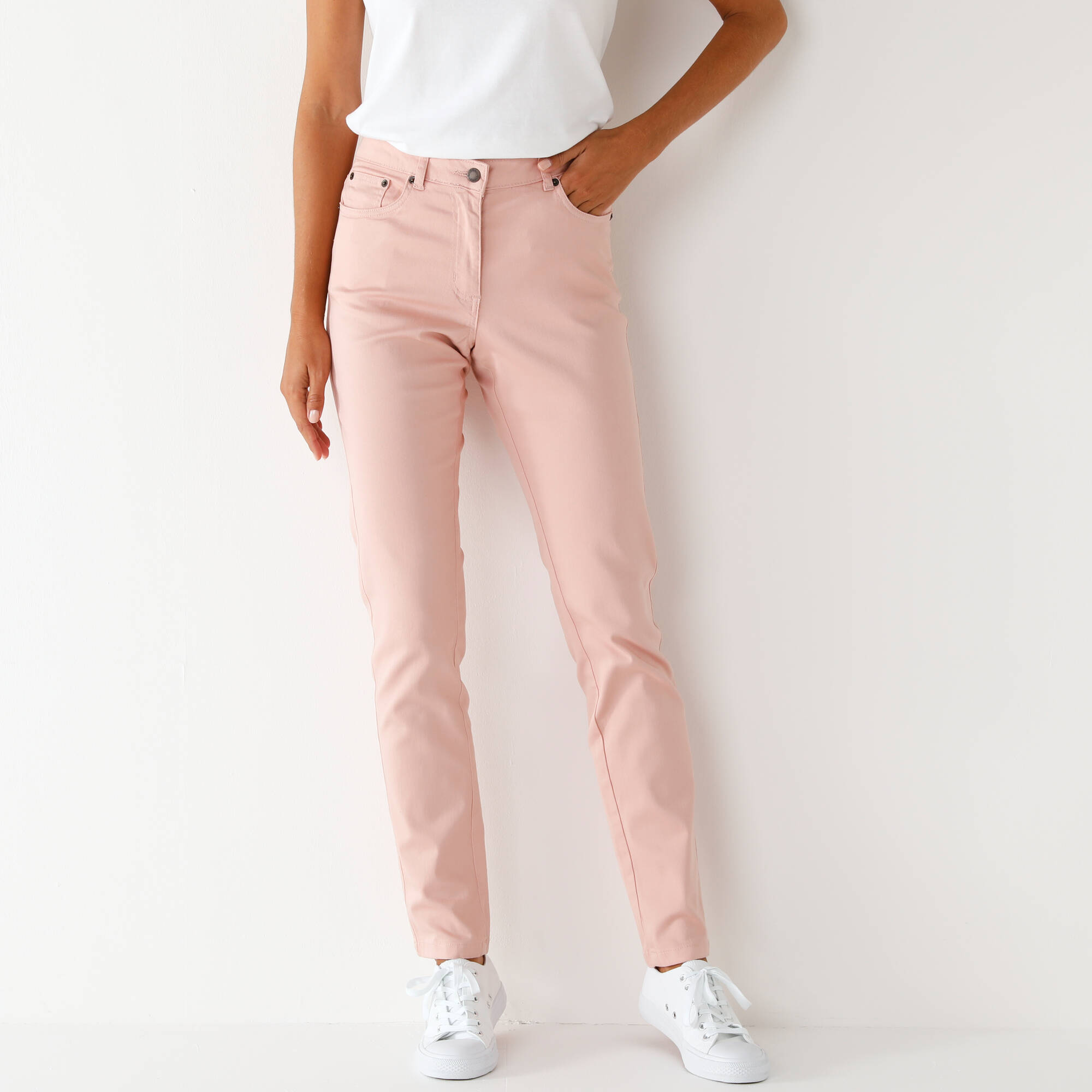 Pantalon fuselé couleur