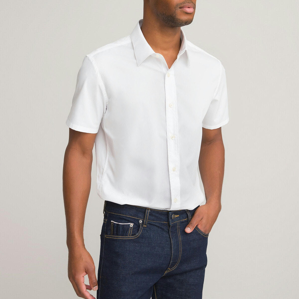 Chemise droite, manches courtes en popeline