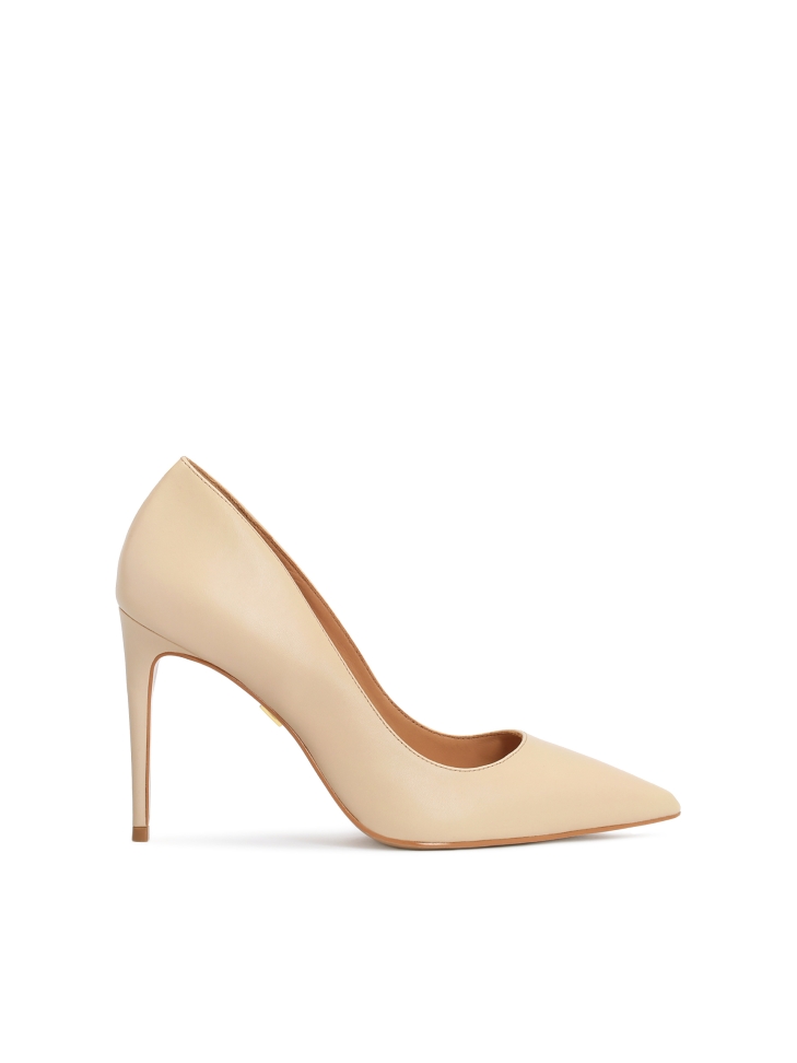 Beige pumps on a sleek heel