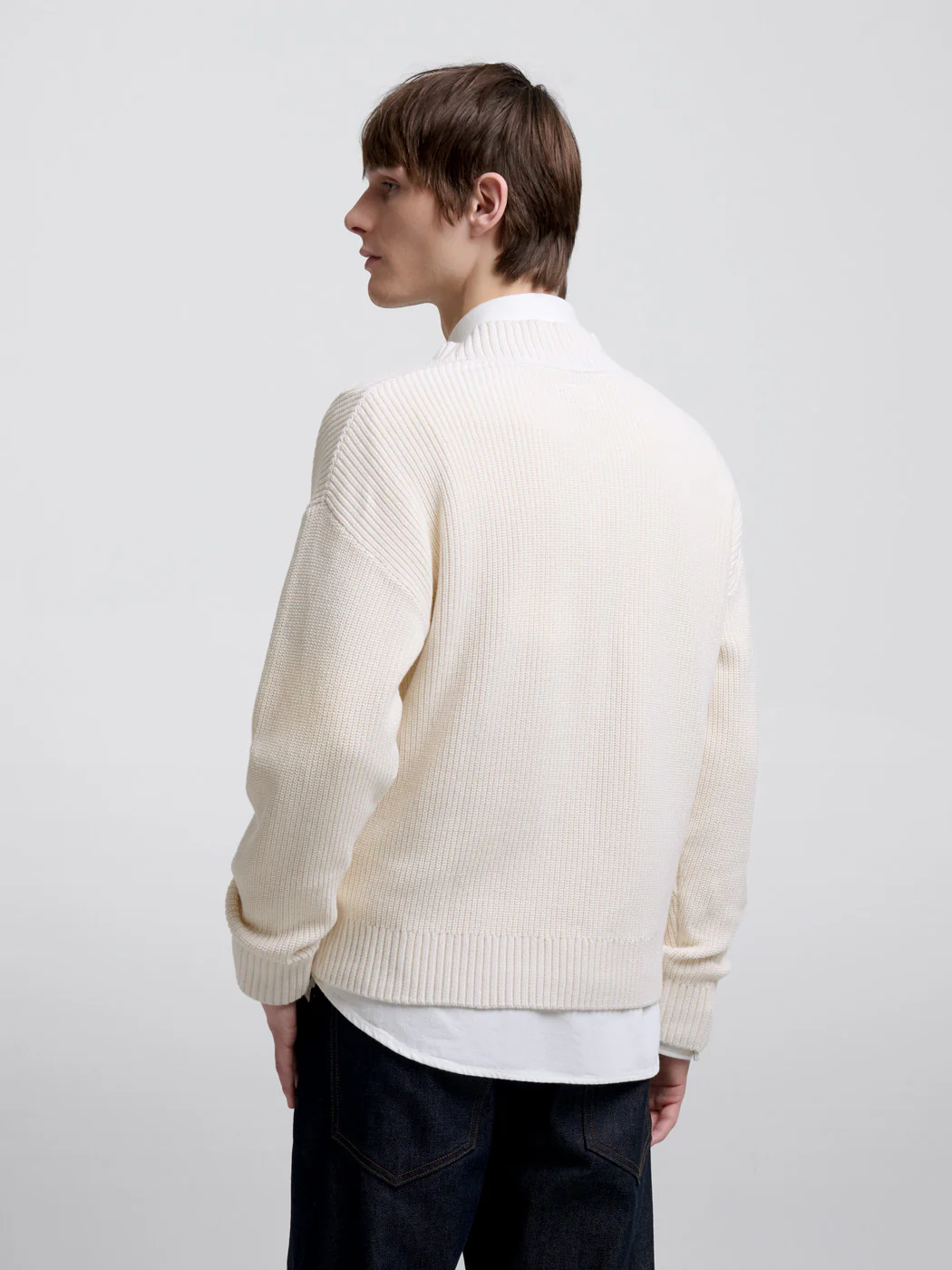 Pull col V en maille perlée - L'atelier