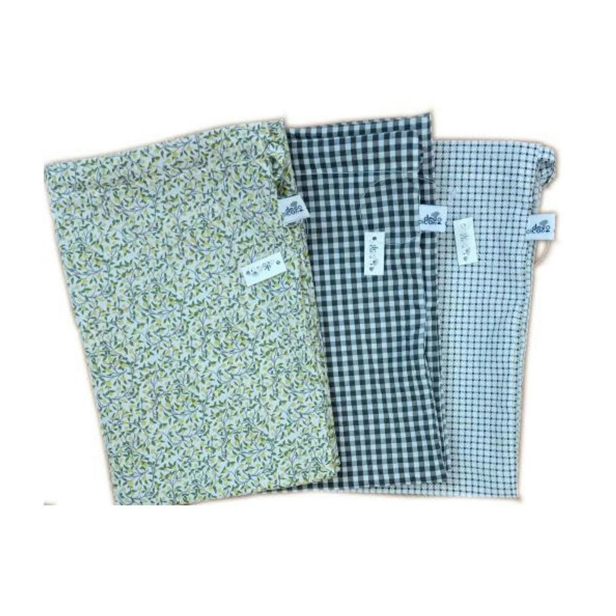 - Lot de 3 sacs à linge en coton imprimé blanc et fleuri