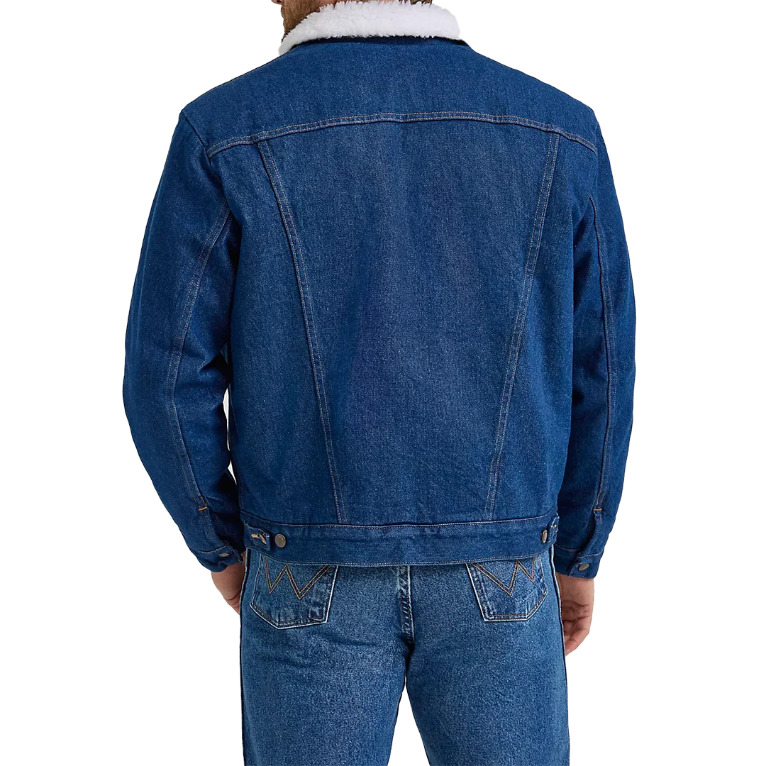Мужская джинсовая куртка Wrangler с подкладкой из искусственной овчины.