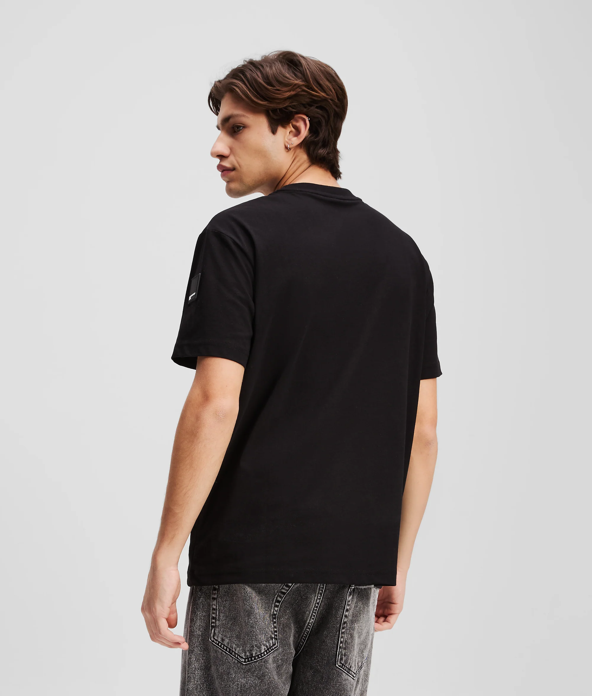 PATCH LOGO T-SHIRT