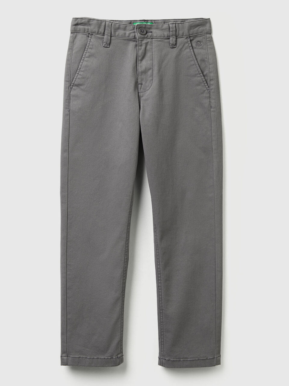Slim fit chinos in stretch cotton