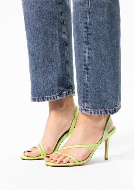 Groene sandalen met naaldhak
