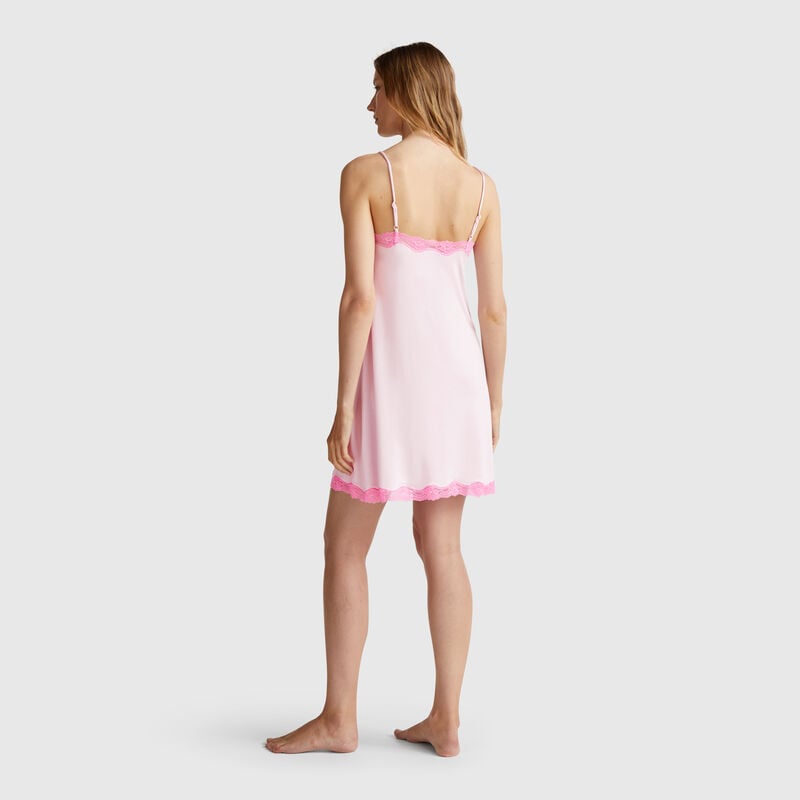 Nightshirt with lace details