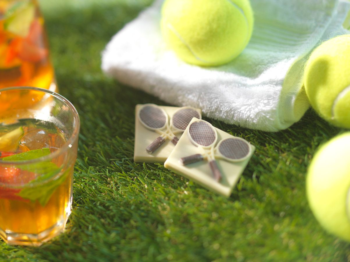 CHOC ON CHOC Chocolate Tennis Rackets