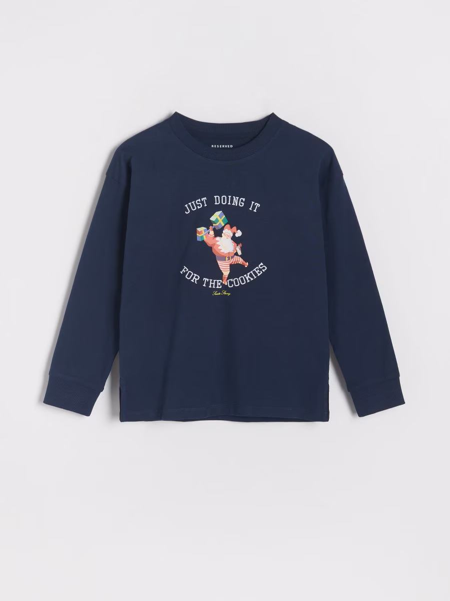 Oversized Long Sleeve T-Shirt With Christmas Motif