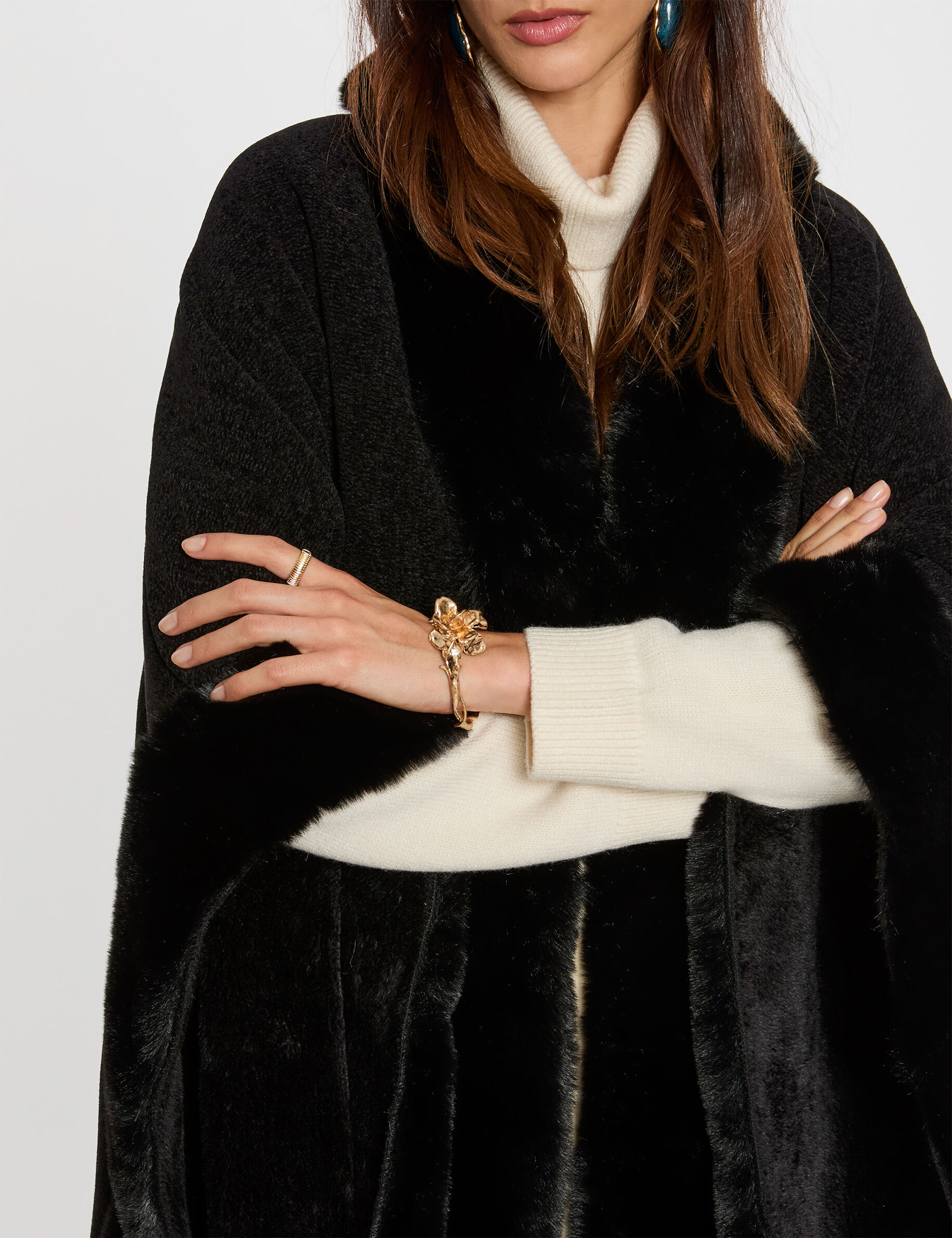 Cape With Faux Fur Details Black Women