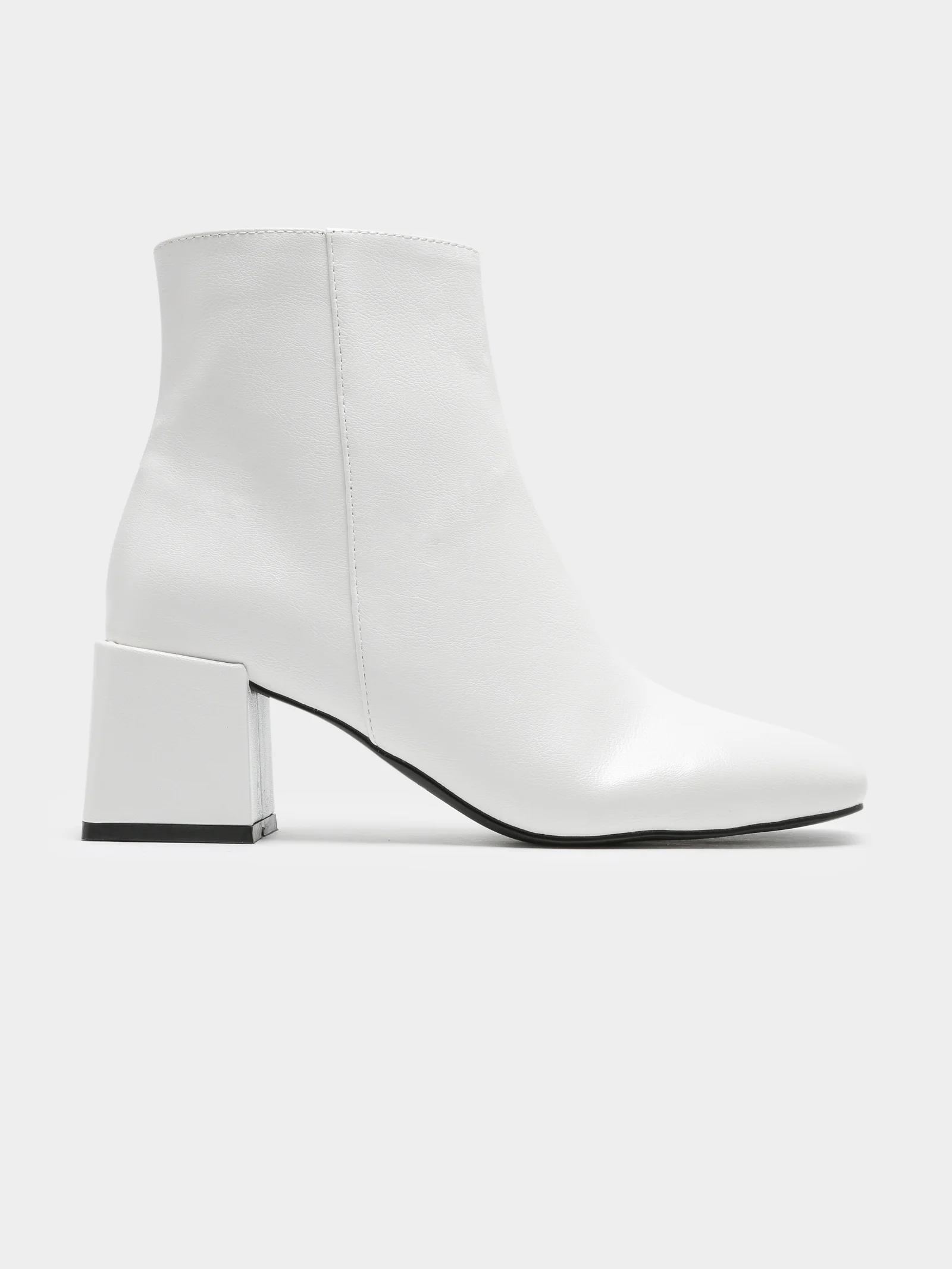 Womens Cole Ankle Boots