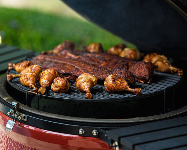 Kamado Joe Classic Joe BBQ On Cart - Series III