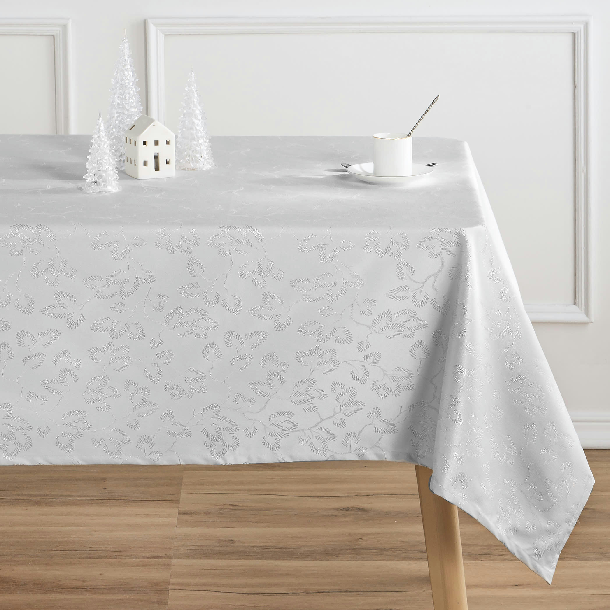 COLLECTION DE NOËL JACQUARD - Nappe tissé jacquard antitâche dessin de noél argent 150x150 cm
