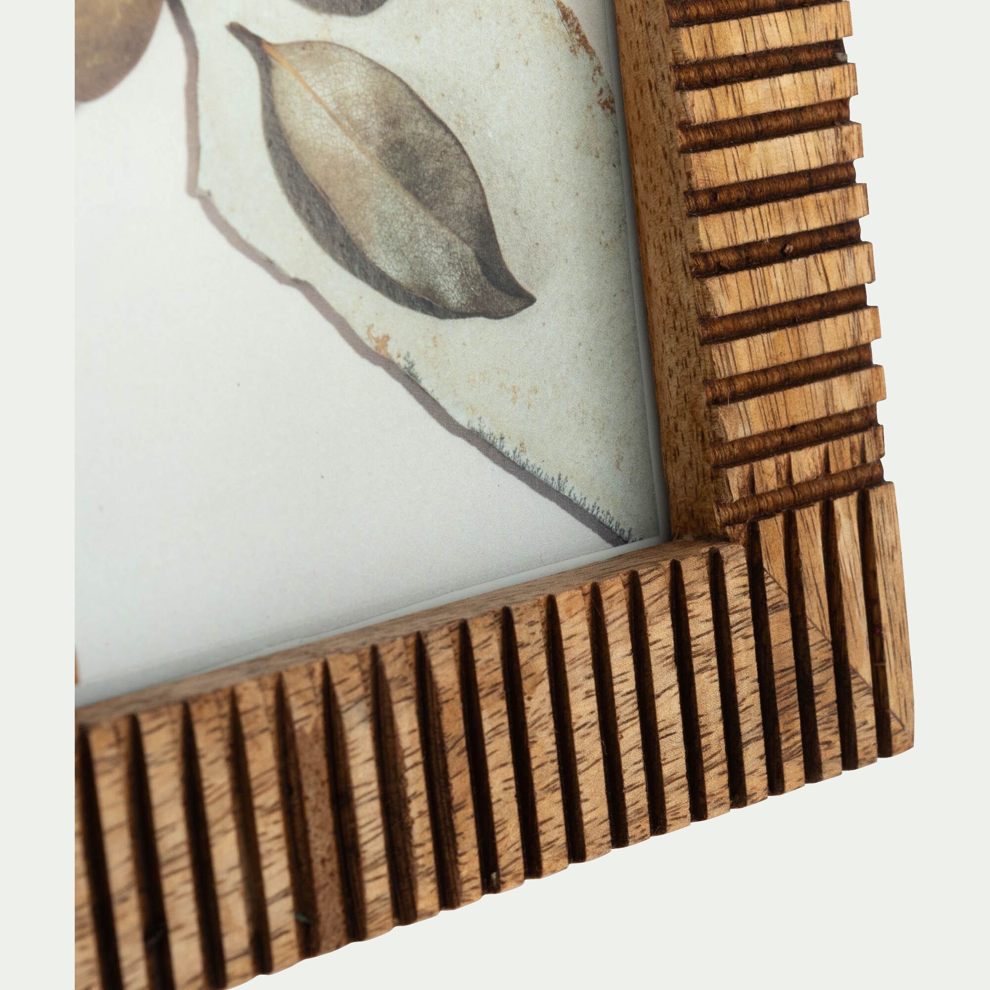 ADEN - Cadre photo en bois de manguier strié 16x20,5cm - bois foncé