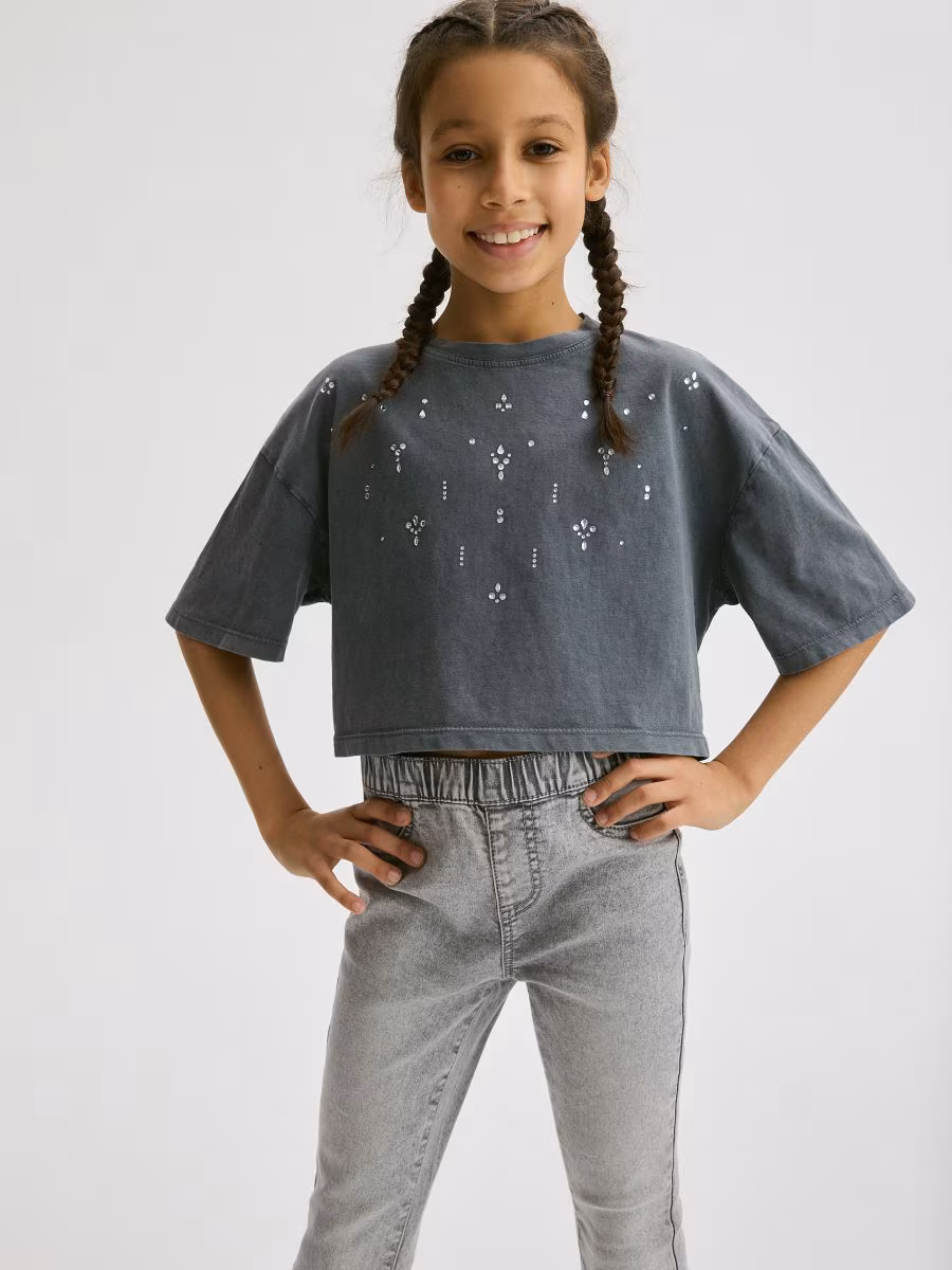 T-Shirt With Appliqu&eacute;