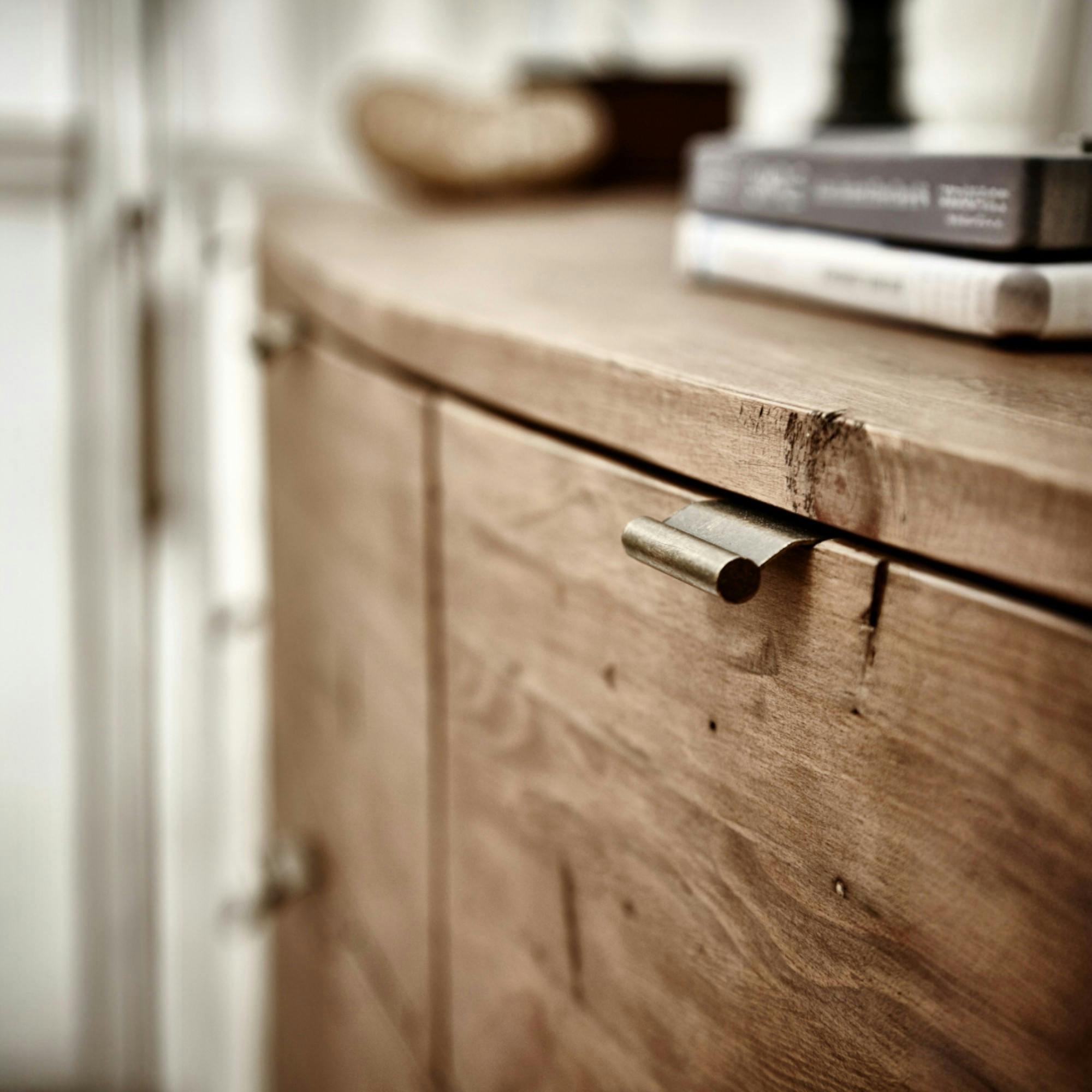 Commode en bois recyclé 4 tiroirs BELFAST
