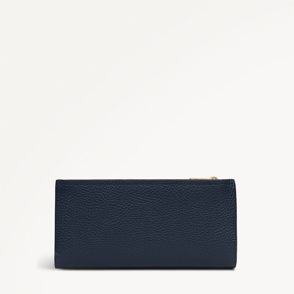 Luggage Lane - Large Bifold Purse