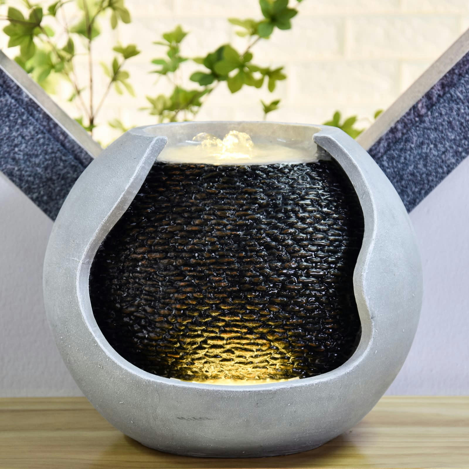 ANDY - Fontaine moderne Style épuré grande taille en résine grise - H37