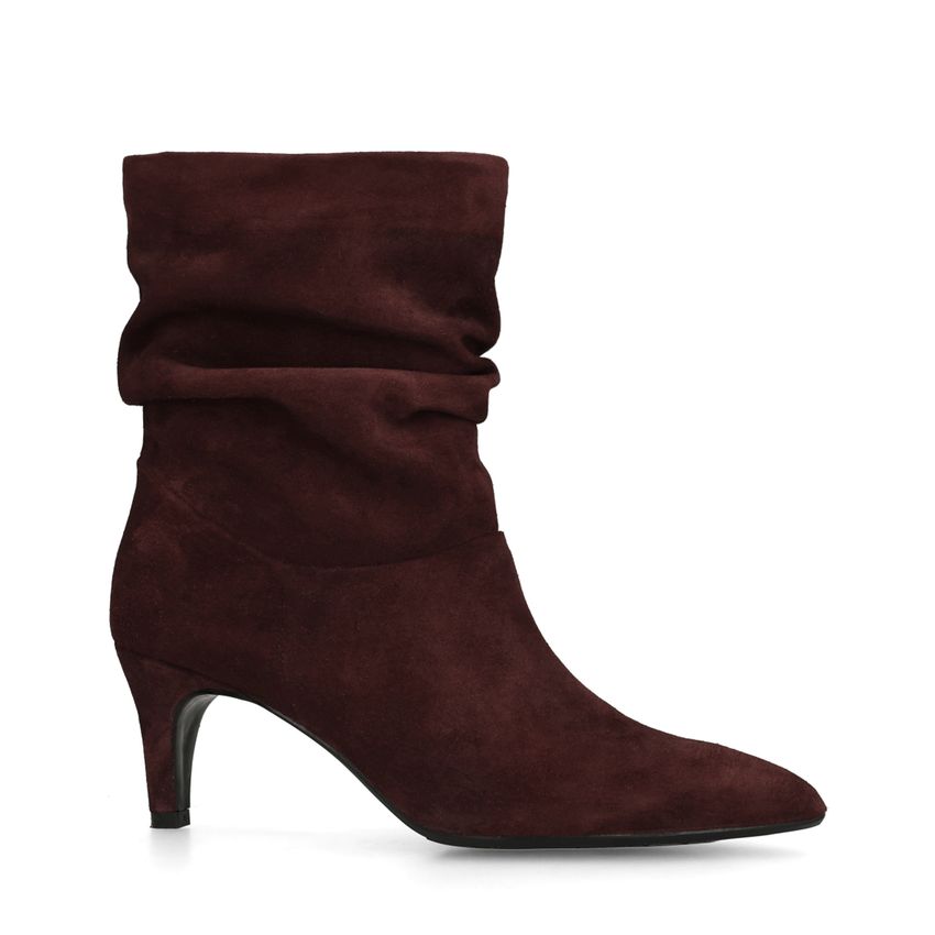 Manfield Bordeaux rode suède enkellaarsjes met hak