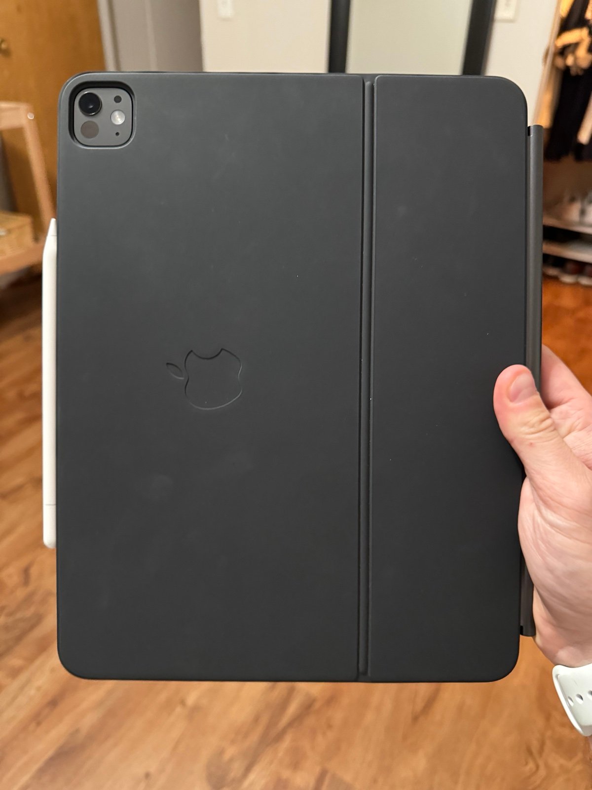 Apple iPad Pro 2024 M4 13” 256gb WiFi Model with Magic Keyboard and Apple Pencil