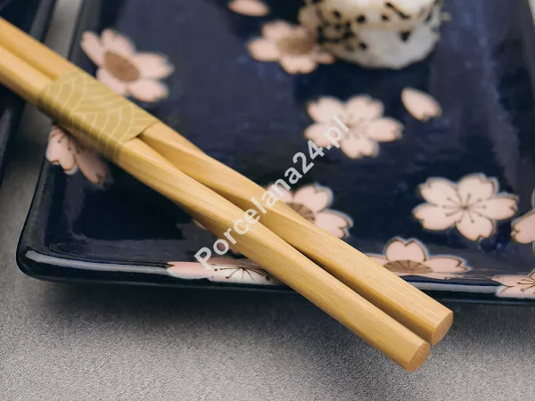 Zestaw do sushi dla 2 osób (4 el.) z pałeczkami Tokyo Design Studio - Sakura Navy 33759