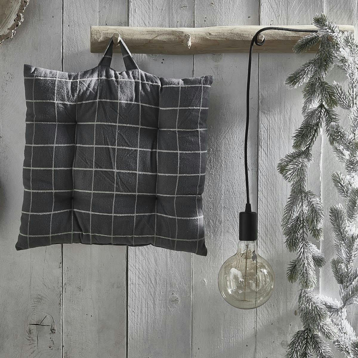 MOUNTAIN - Assise matelassée imprimé en coton anthracite 40x40