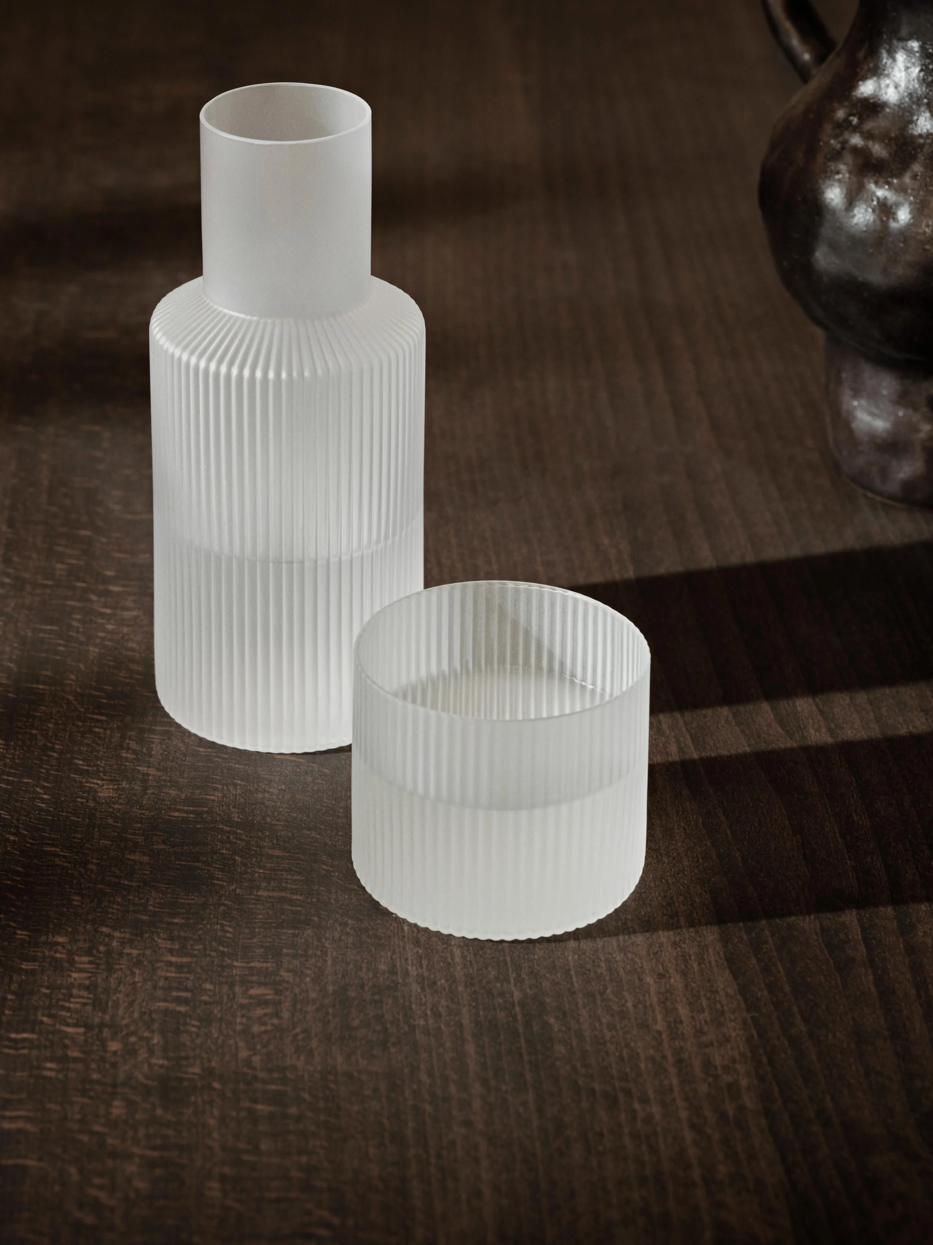 Mundgeblasene kleine Karaffe Ripple mit Trinkglas, 2er-Set