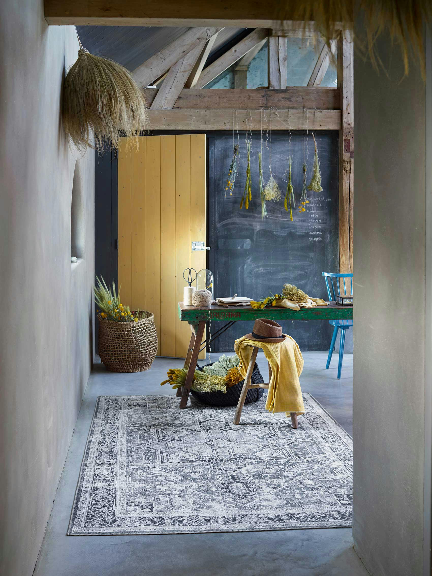 SEELACE - Tapis tissé multicolore inspiration berbère 190x130