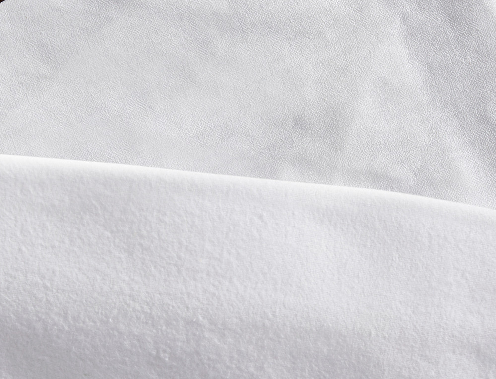 Protège-matelas imperméable forme housseMolleton élastomère 200g/m2