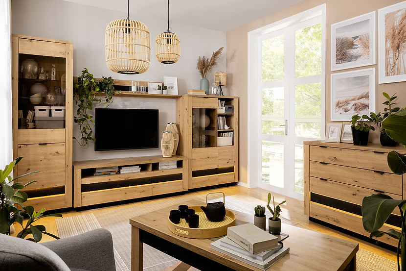 Szafka RTV Ostia 161 cm z 2 szufladami i półką dąb artisan