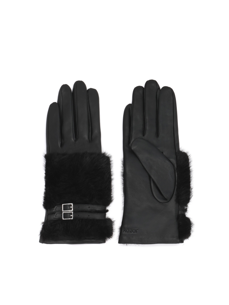 Elegant gloves with fur trim