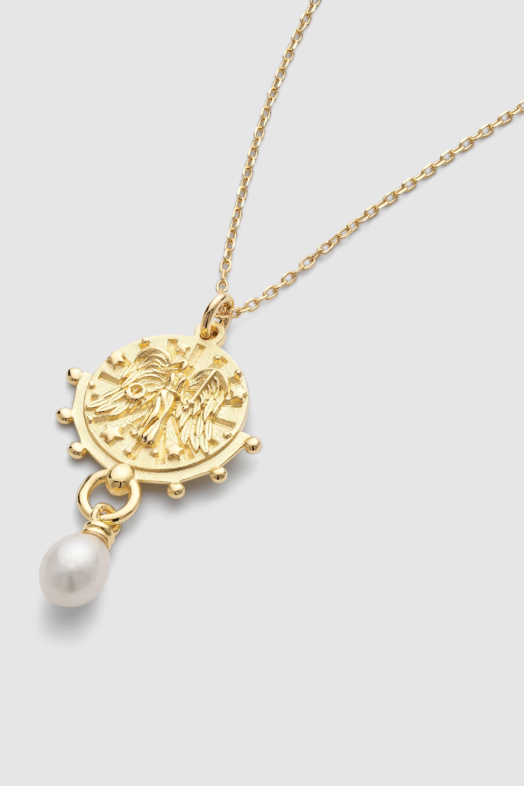 Elk & Bloom Chunky Pearl Gold Goddess Layered Necklace