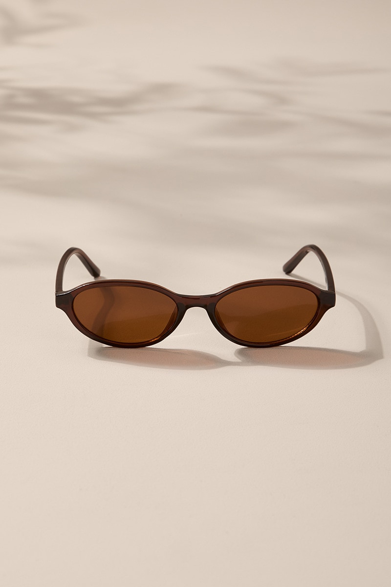 Zoey Slim Oval Sunglasses
